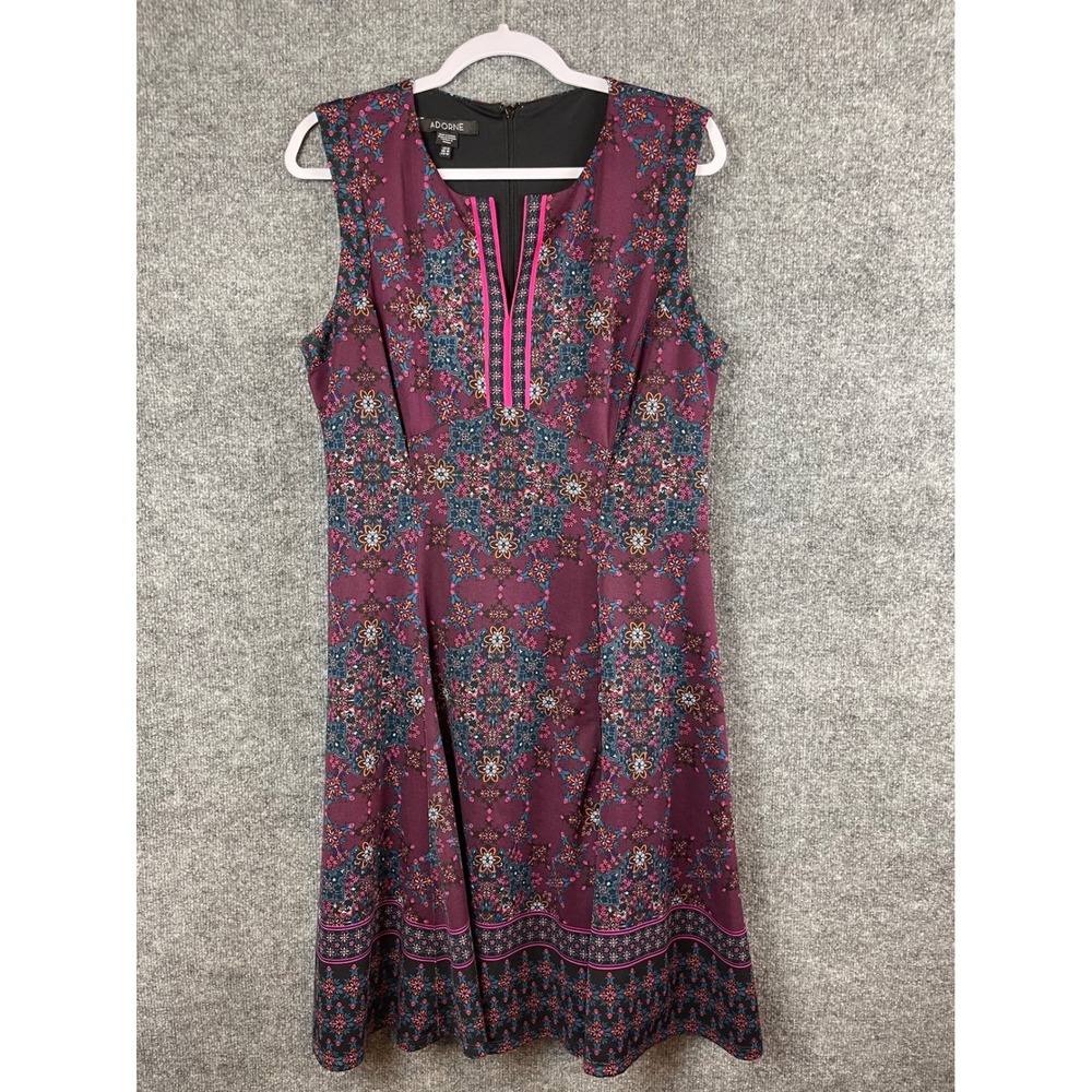 Adorne Sheath Dress Women Size 14 Purple‎ Excellent Floral Medallion Sleeveless